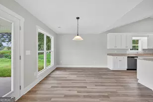 225 Mockingbird Ln, Winder, GA 30680 - Photo 9