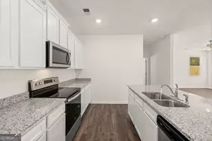 6058 Knickerbocker St, Mableton, GA 30126 - Photo 1