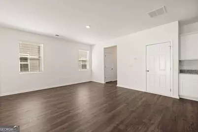 6058 Knickerbocker Street, Mableton, GA 30126 - Photo 9