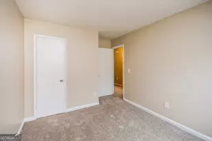 2050 Downs Pl, Lithonia, GA 30058 - Photo 13