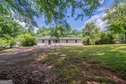 3132 North Avenue, Scottdale, GA 30079 - Photo 1