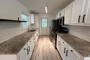 779 Casplan St SW, Atlanta, GA 30310 - Photo 3