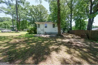 1920 W Forrest Avenue, Atlanta, GA 30344 - Photo 25