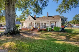 69 Myers Ave, Trion, GA 30753 - Photo 1