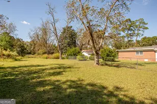 607 Linden Dr, Waycross, GA 31501 - Photo 63