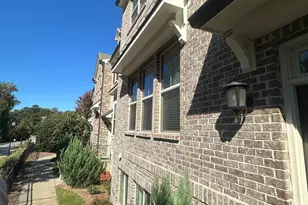 1833 Hislop Ln, Chamblee, GA 30345 - Photo 11