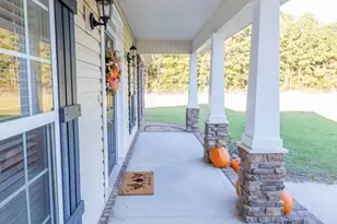 135 Runs Crossing Dr, Springfield, GA 31329 - Photo 7