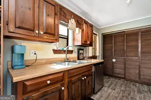 373 Jennys Cove Rd, Cleveland, GA 30528 - Photo 17