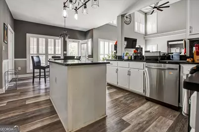 113 Shoreline Way, Hampton, GA 30228 - Photo 11
