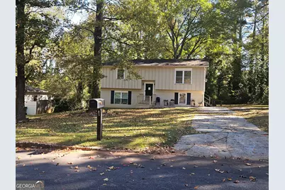 1820 Glenhaven Circle, Decatur, GA 30035 - Photo 3