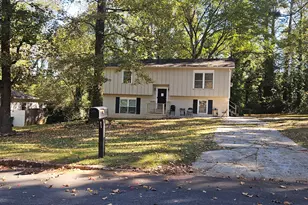 1820 Glenhaven Cir, Decatur, GA 30035 - Photo 3