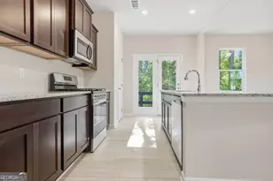 32 Parkwood St, Dawsonville, GA 30534 - Photo 7