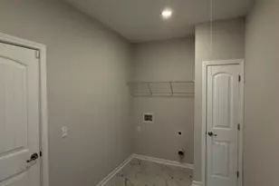 306 Creek Wy, Brunswick, GA 31525 - Photo 13