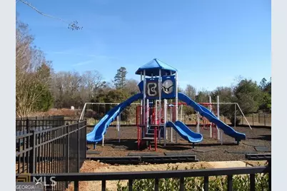 5612 Meadow View Drive, Jefferson, GA 30549 - Photo 11