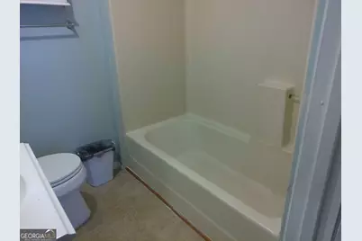 1188 Wildwood Trace #B, Lithonia, GA 30058 - Photo 3