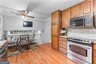 564 Allana Ct, Stone Mountain, GA 30087 - Photo 9