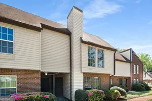 3254 Strawberry Ln, Decatur, GA 30034 - Photo 3