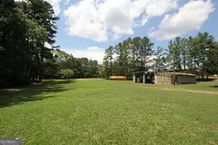 7275 Bishop Rd, Fairburn, GA 30213 - Photo 13