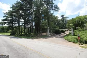 7275 Bishop Rd, Fairburn, GA 30213 - Photo 11