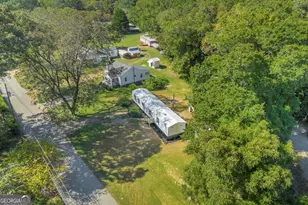 361 Price St, Statham, GA 30666 - Photo 5