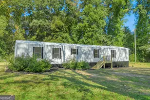 361 Price St, Statham, GA 30666 - Photo 3