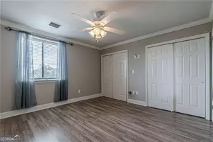 300 Johnson Ferry Road NE, Atlanta, GA 30328 - Photo 23