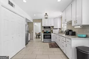 168 Pierce St, Jesup, GA 31545 - Photo 11