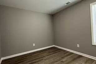 174 Charlotte Cir, Statham, GA 30666 - Photo 13