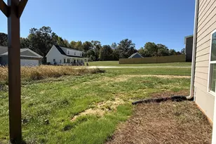 210 Charlotte Cir, Statham, GA 30666 - Photo 27