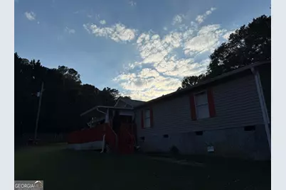 456 M L King Jr Circle, Zebulon, GA 30295 - Photo 1