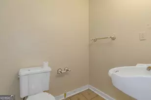1339 N 2nd St, Griffin, GA 30223 - Photo 39