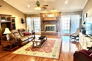 405 Preston St, Metter, GA 30439 - Photo 3