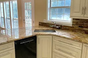 1276 Huntington Pl Cir, Lithonia, GA 30058 - Photo 3