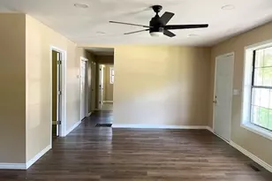 203 Vienna Cir, Fort Valley, GA 31030 - Photo 5