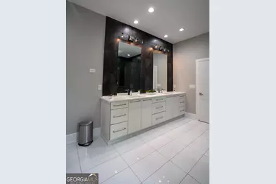 1099 Vista Trail NE, Atlanta, GA 30324 - Photo 19
