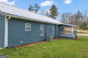 943 S Pond St, Toccoa, GA 30577 - Photo 37