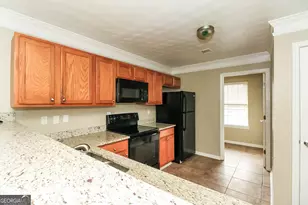 11218 James Madison Dr, Hampton, GA 30228 - Photo 7