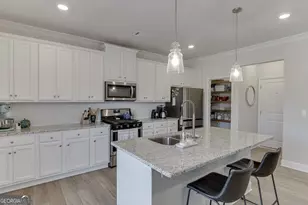 7046 Lancaster Xing, Flowery Branch, GA 30542 - Photo 17