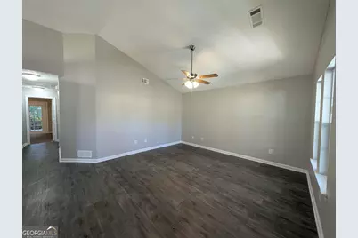 105 Wedgewood Walk, Griffin, GA 30223 - Photo 3