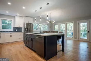 250 Harbor Heights Cir, Lavonia, GA 30553 - Photo 19