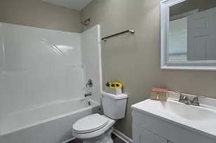 190 Charlotte Cir, Statham, GA 30666 - Photo 15