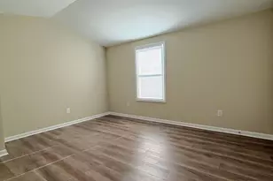 190 Charlotte Cir, Statham, GA 30666 - Photo 11