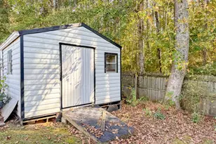 69 Canterbury Dr, Grantville, GA 30220 - Photo 17