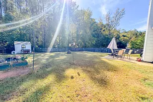 69 Canterbury Dr, Grantville, GA 30220 - Photo 15