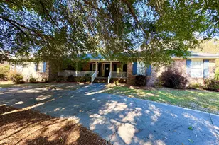 230 Ridge Cir, Dublin, GA 31021 - Photo 3