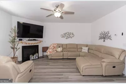 216 Loganview Drive, Loganville, GA 30052 - Photo 11