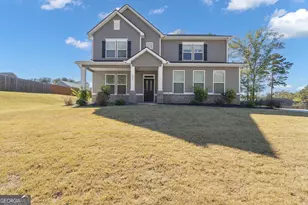 200 Darien Dr, Senoia, GA 30276 - Photo 1