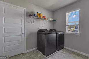 200 Darien Dr, Senoia, GA 30276 - Photo 19