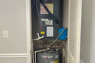 245 Amal Dr SW, Atlanta, GA 30315 - Photo 19