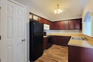 570 Sycamore Dr, Jonesboro, GA 30238 - Photo 13